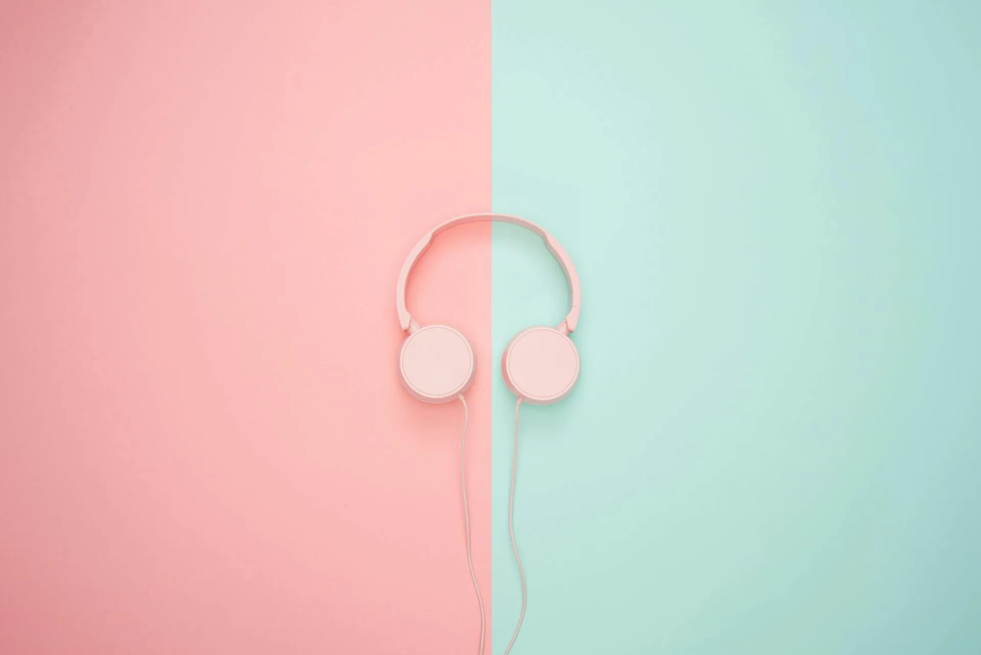 A descriptive alt text for the hero image